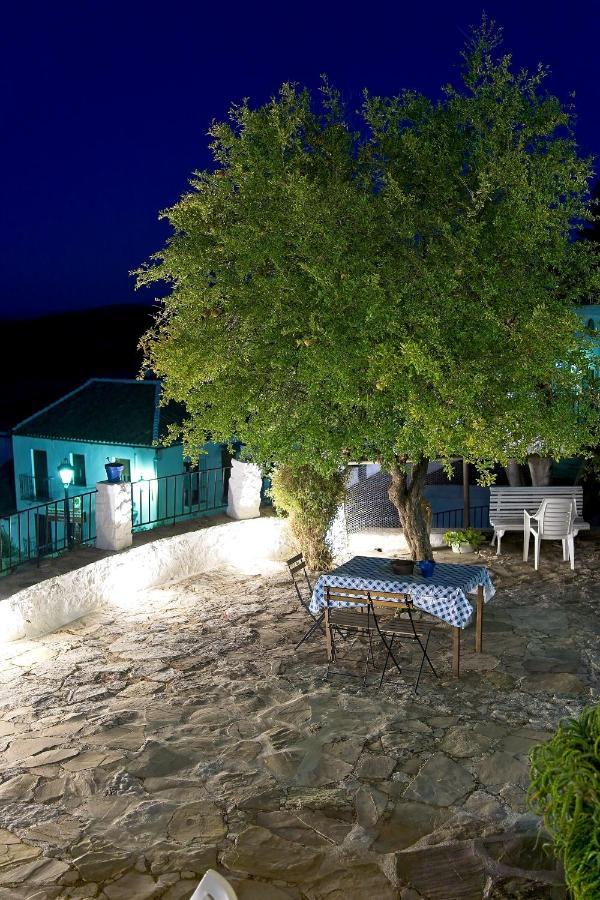 Maison d'hôtes Don Claudio à Grazalema Extérieur photo